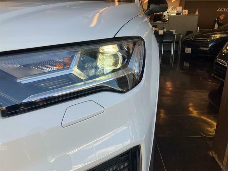 Q7
