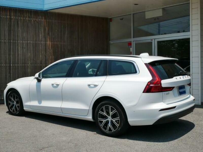 V60