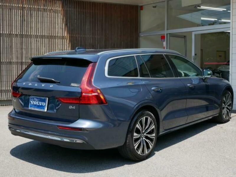 V60