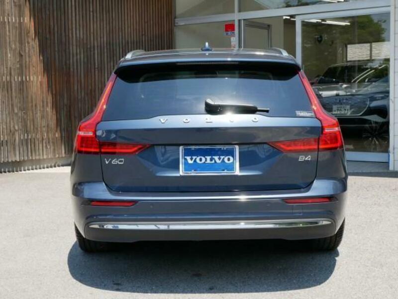 V60