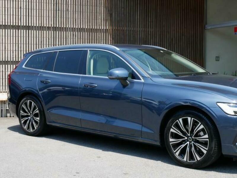 V60