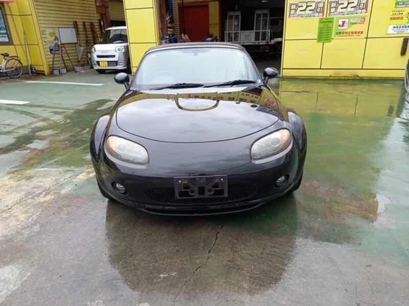 ROADSTER
