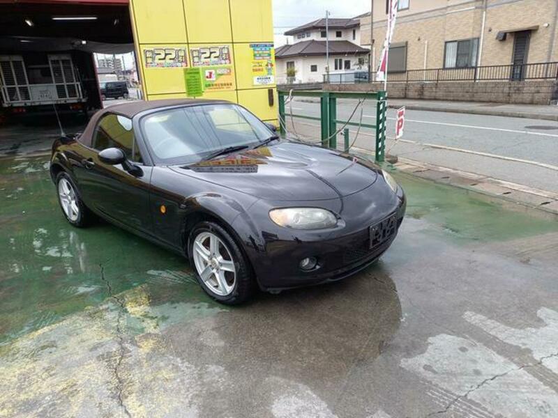 ROADSTER