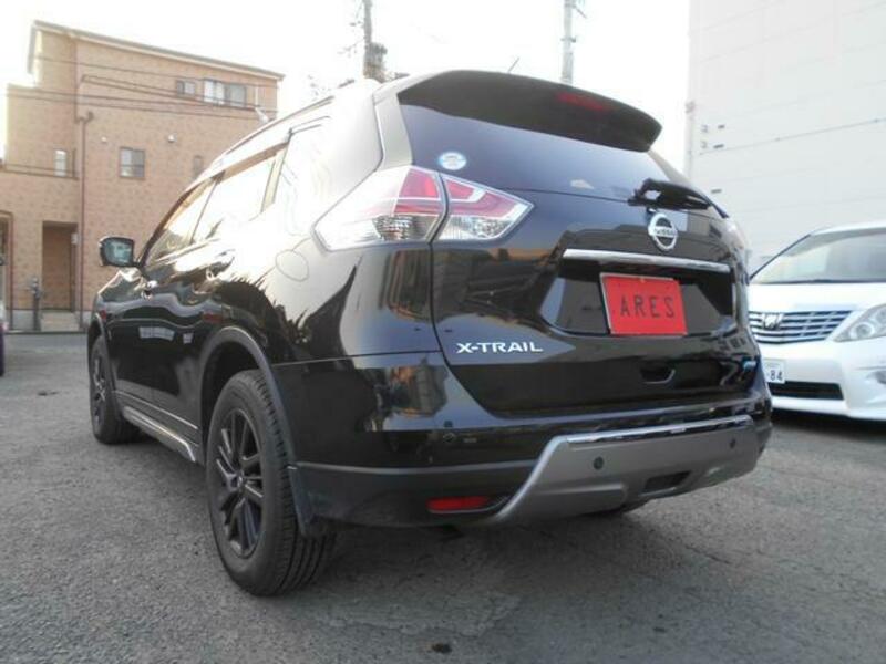X-TRAIL
