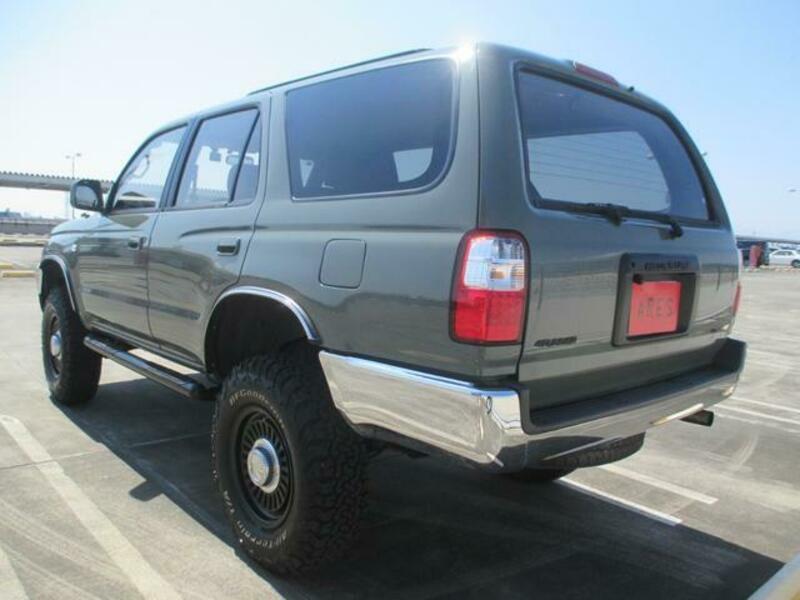 HILUX SURF