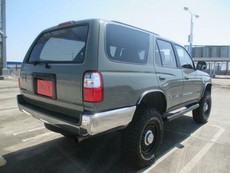 HILUX SURF