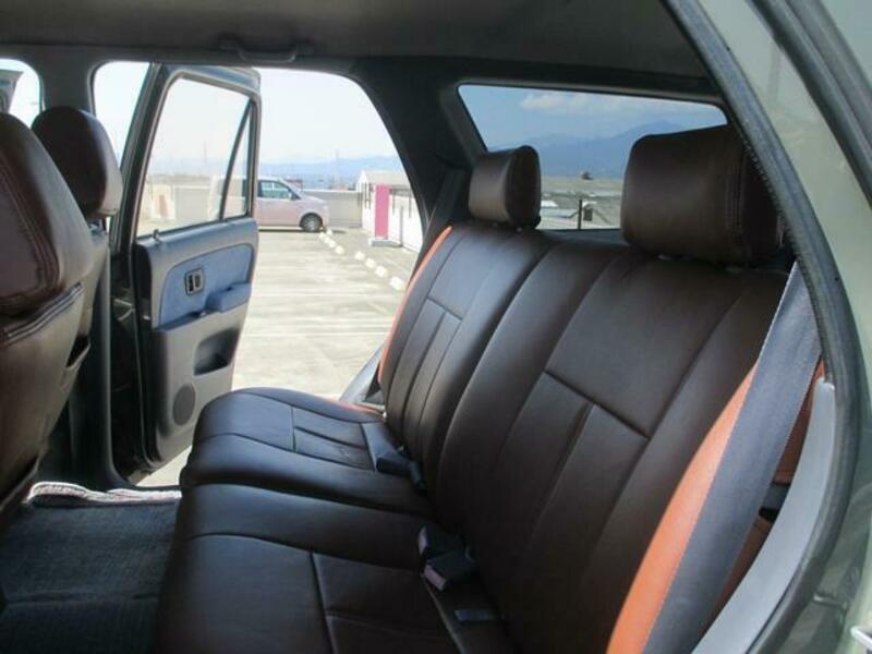 HILUX SURF
