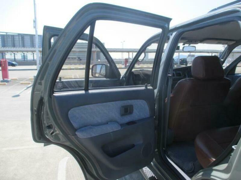 HILUX SURF