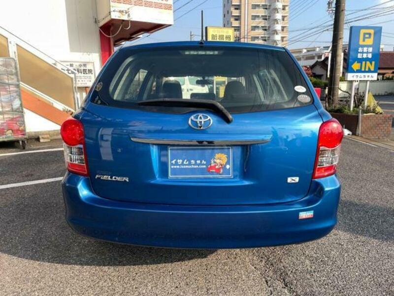 COROLLA FIELDER
