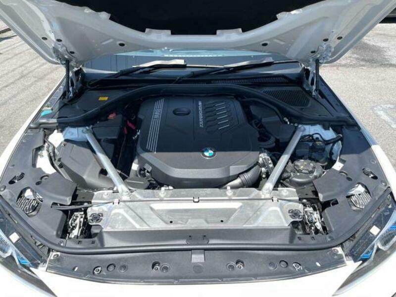 4 SERIES