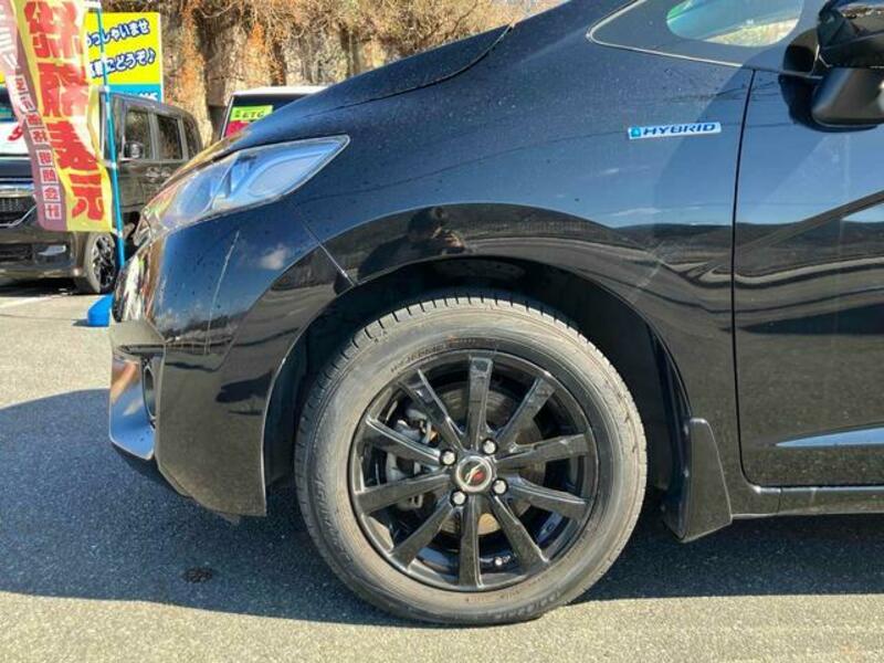 FIT HYBRID