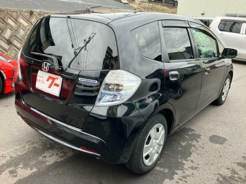 FIT HYBRID