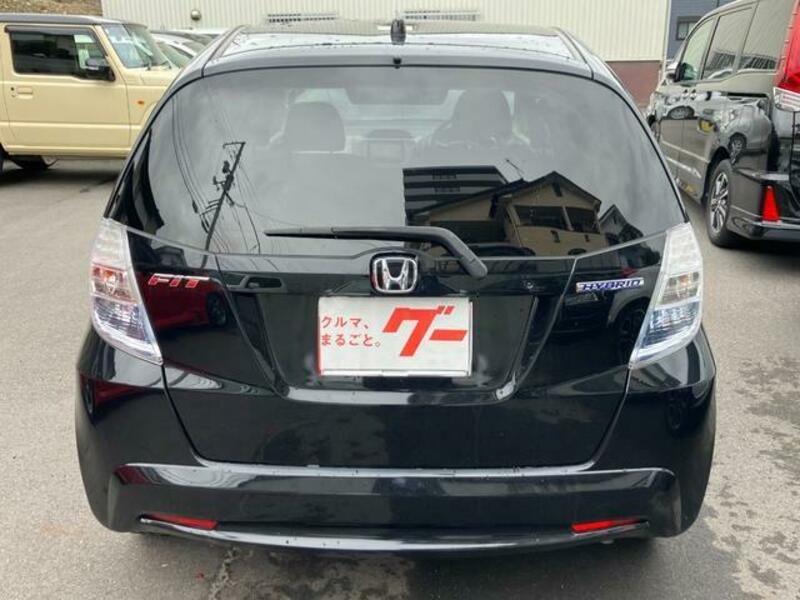 FIT HYBRID