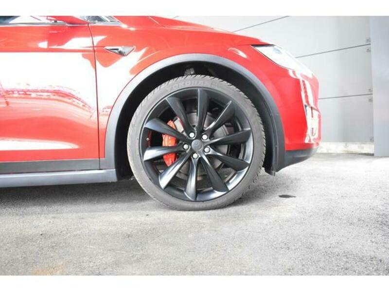 MODEL X