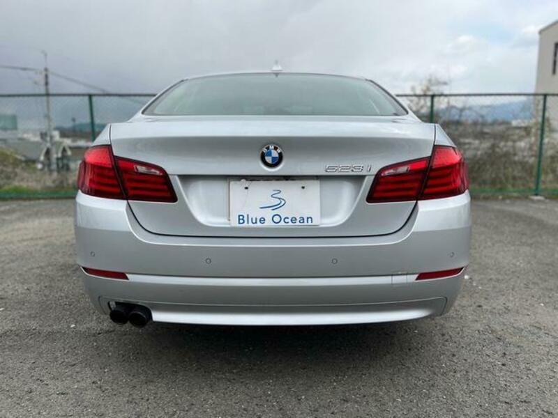 5 SERIES