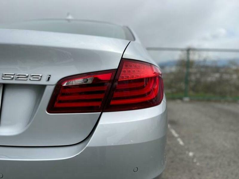 5 SERIES