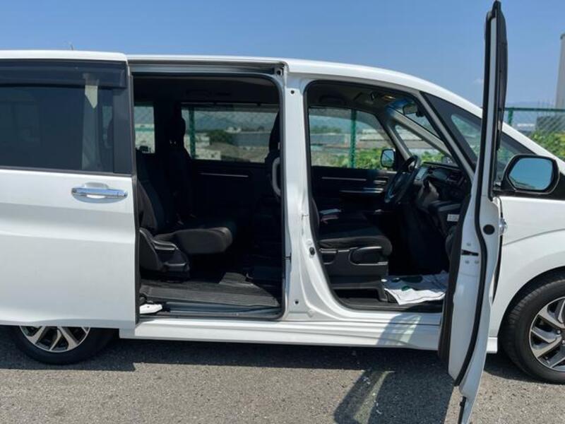 STEPWAGON SPADA