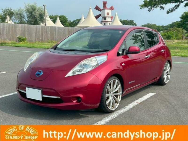 NISSAN LEAF