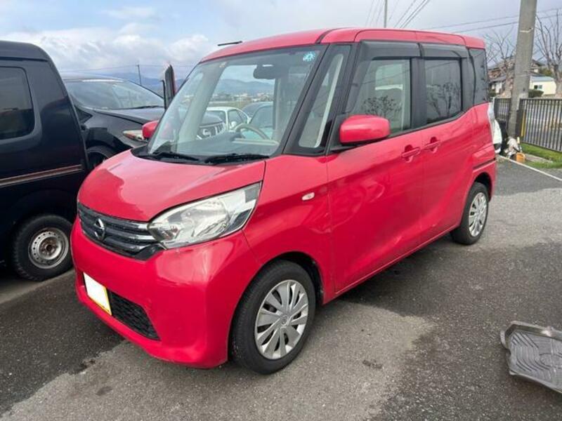 NISSAN DAYZ ROOX