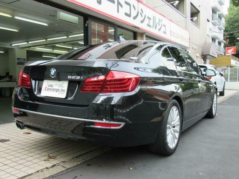 5 SERIES