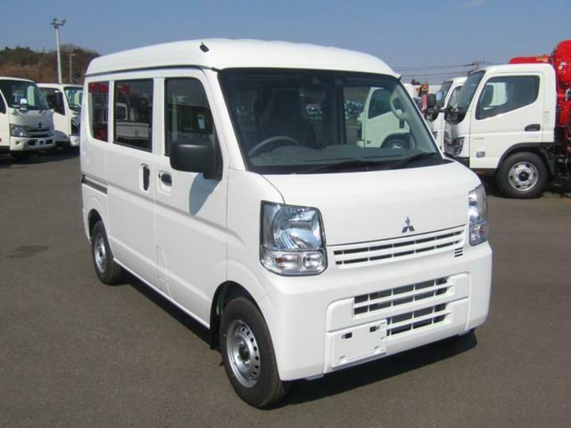 MINICAB VAN