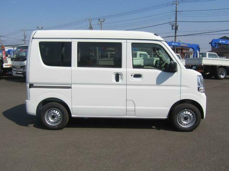 MINICAB VAN