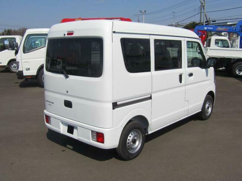 MINICAB VAN