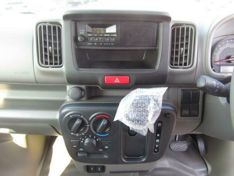 MINICAB VAN