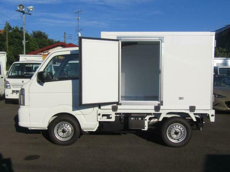 CARRY TRUCK