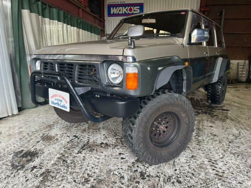 NISSAN SAFARI