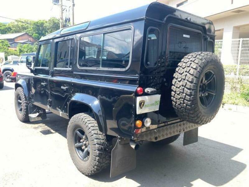 DEFENDER