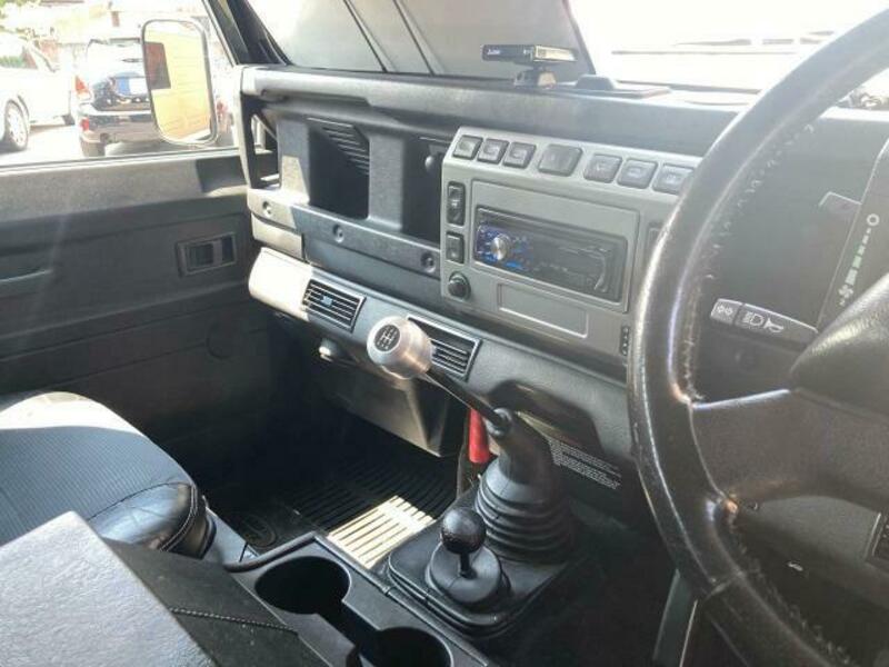 DEFENDER