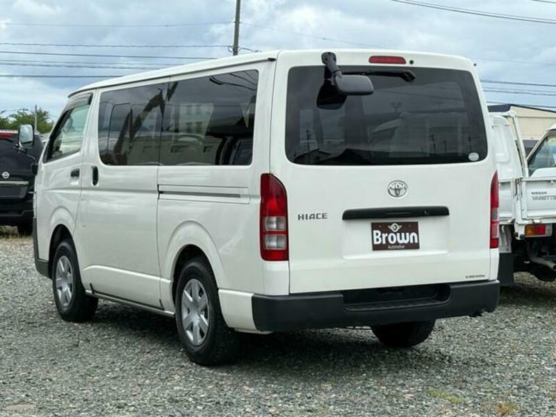 HIACE VAN