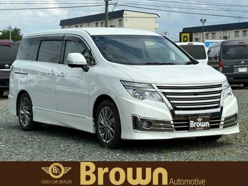 NISSAN ELGRAND