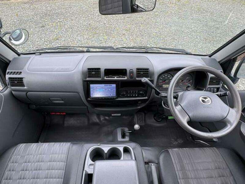 BONGO VAN