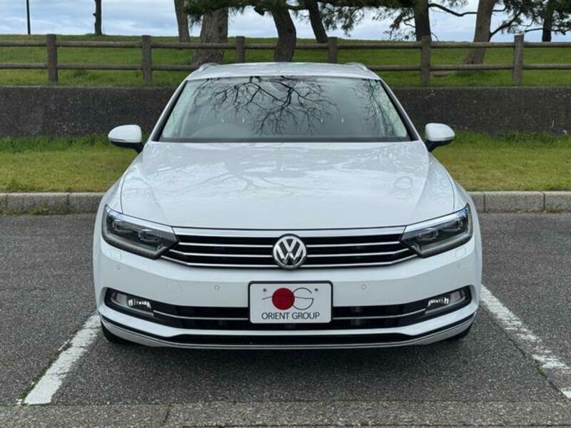 PASSAT VARIANT