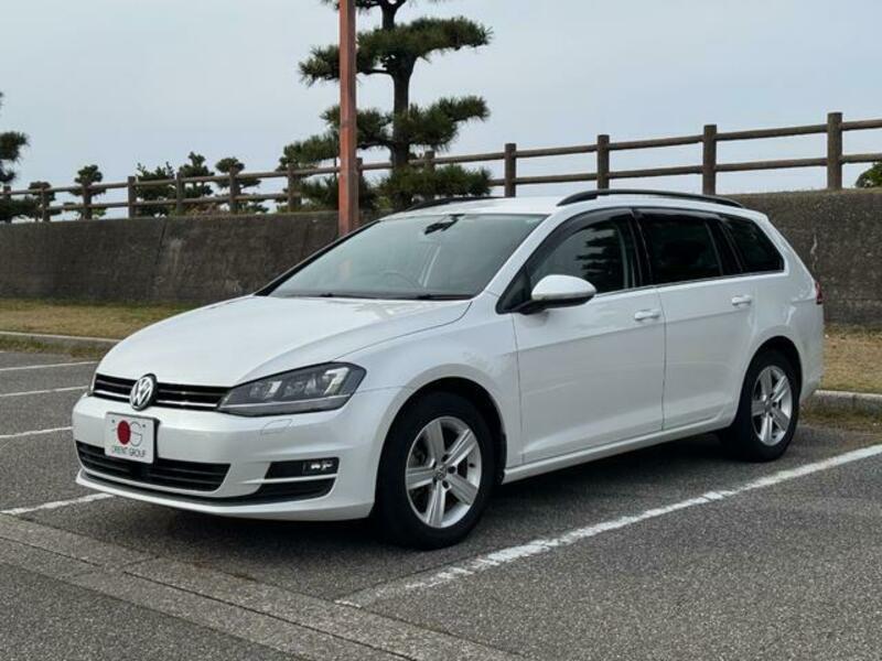 GOLF VARIANT