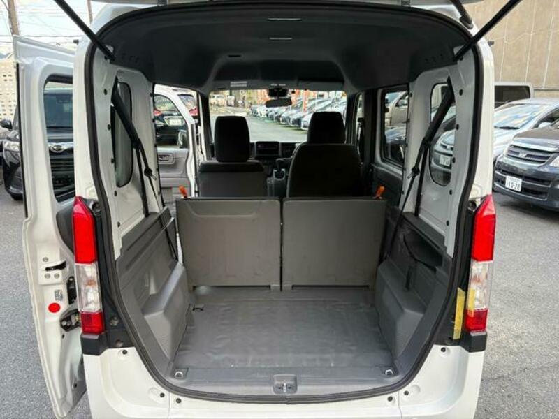 N-VAN