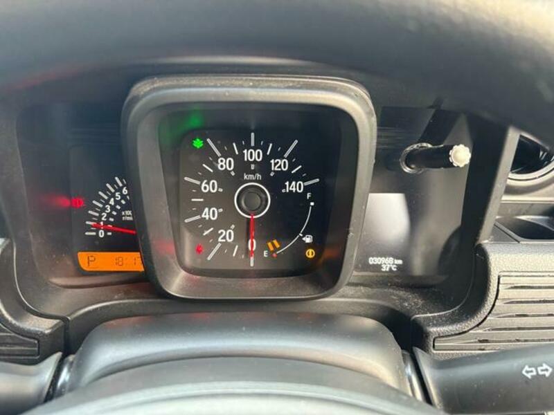 N-VAN