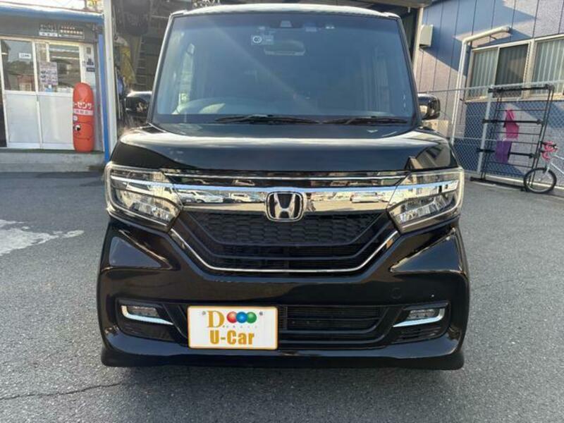 N BOX CUSTOM