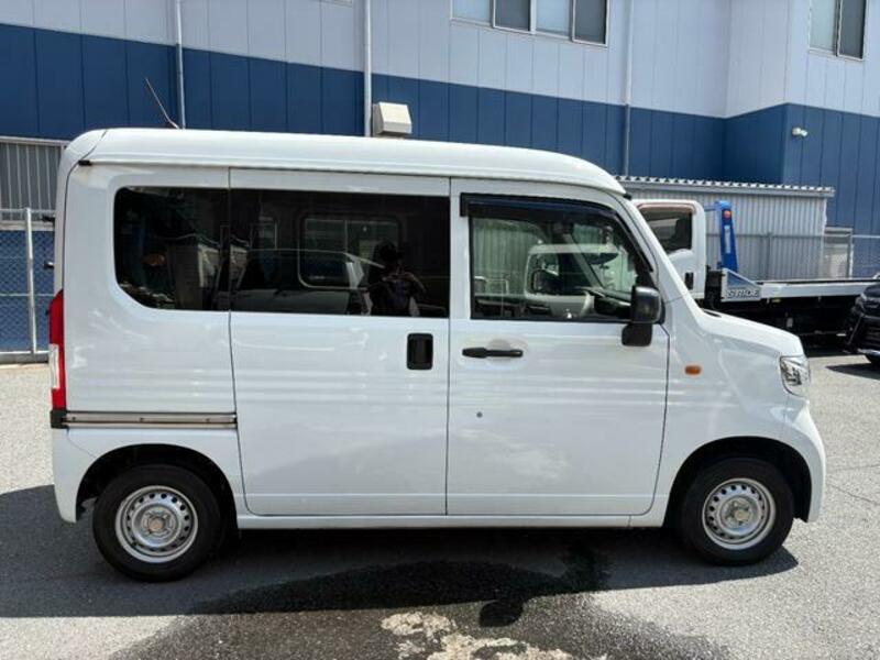N-VAN