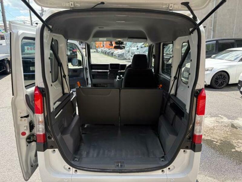 N-VAN