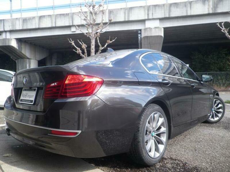 5 SERIES