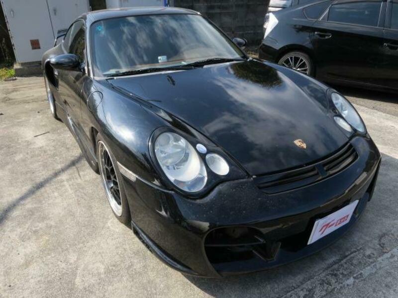 911
