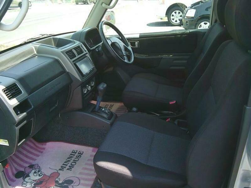 PAJERO MINI