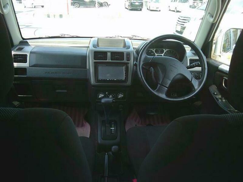 PAJERO MINI
