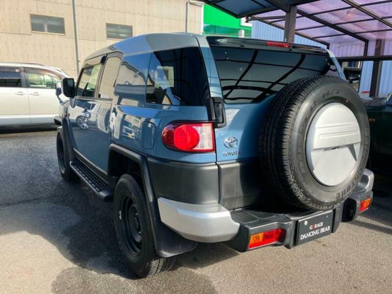 FJ CRUISER