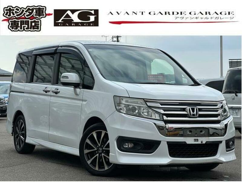 HONDA STEPWAGON SPADA
