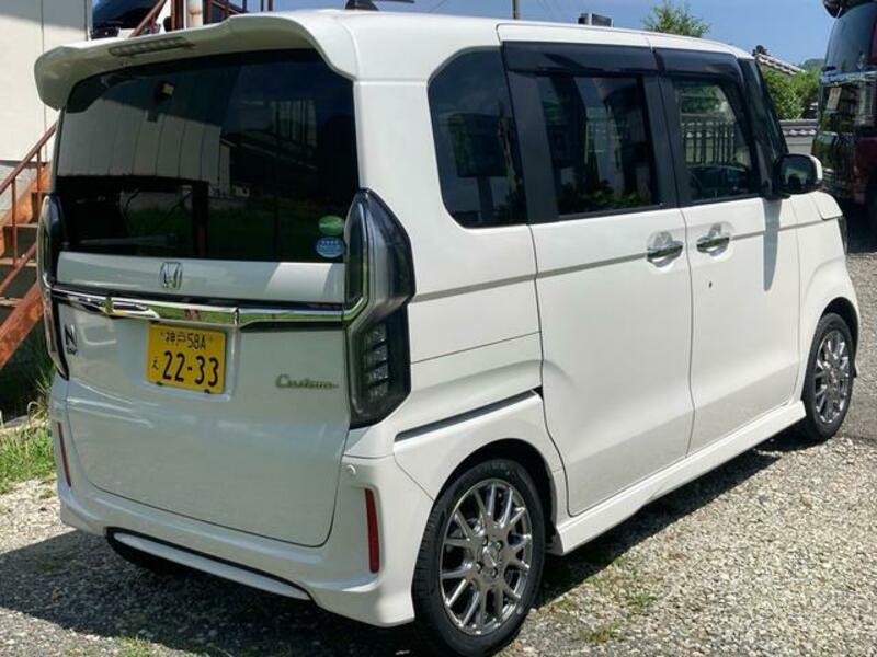 N BOX CUSTOM