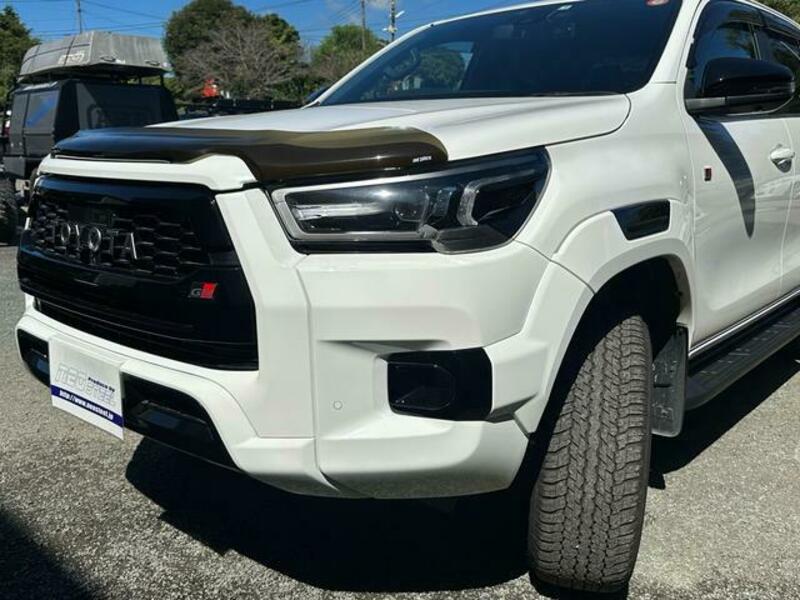 HILUX